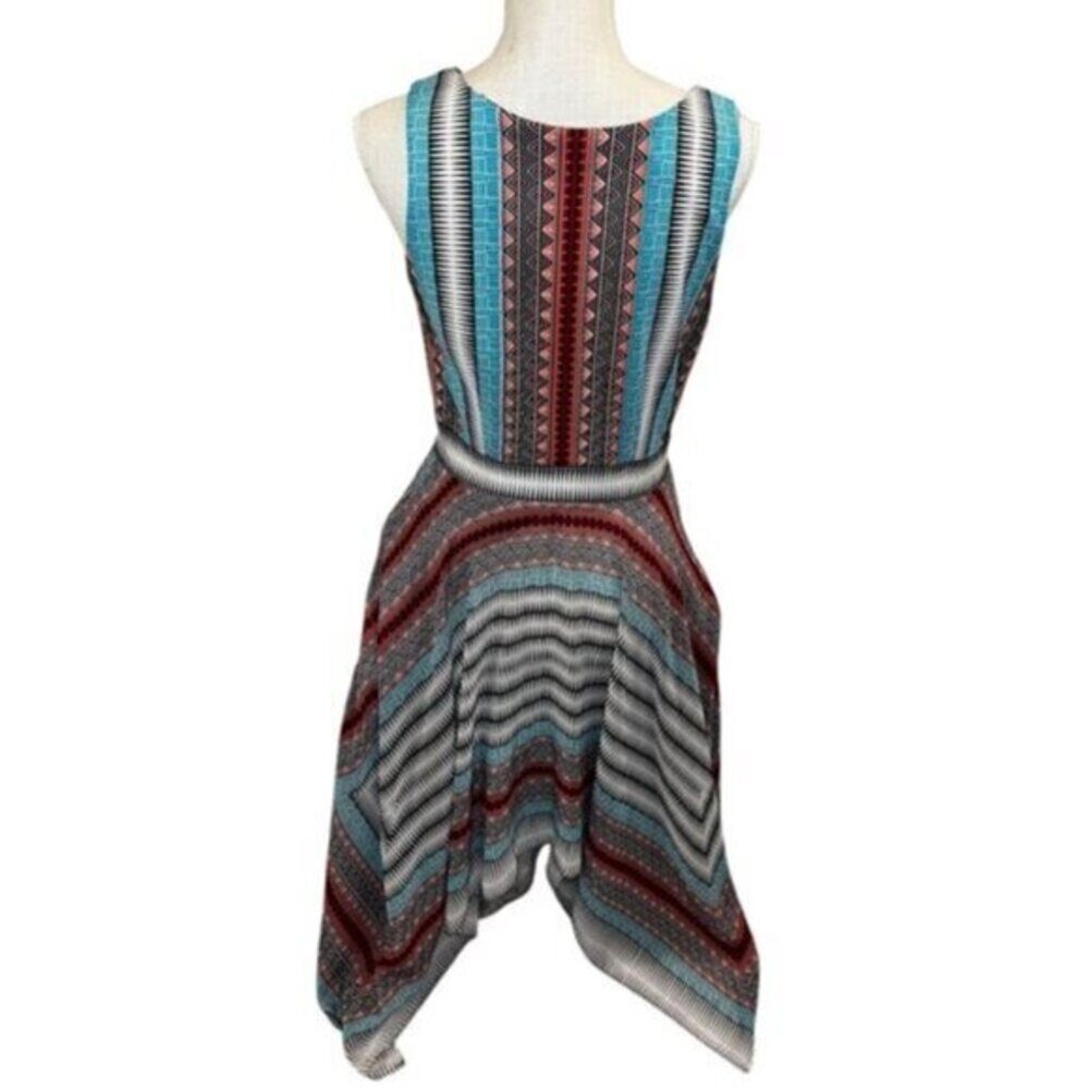 Signature By Robbie Bee Sleeveless Geometric Dress Size 6 Women’s Sleeveless